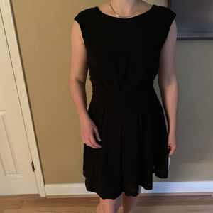 beautiful black dress / light mousselin